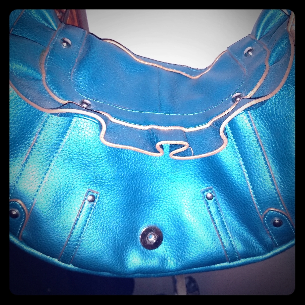 Hand bag